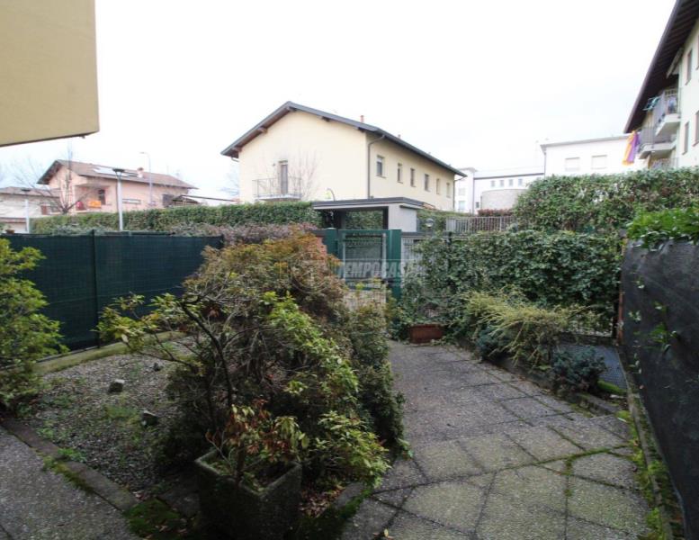 casa indipendente in vendita a Figino Serenza