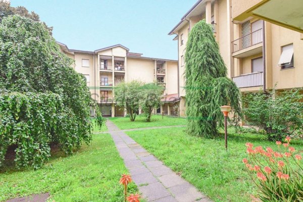 appartamento in vendita a Figino Serenza