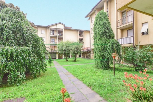 appartamento in vendita a Figino Serenza