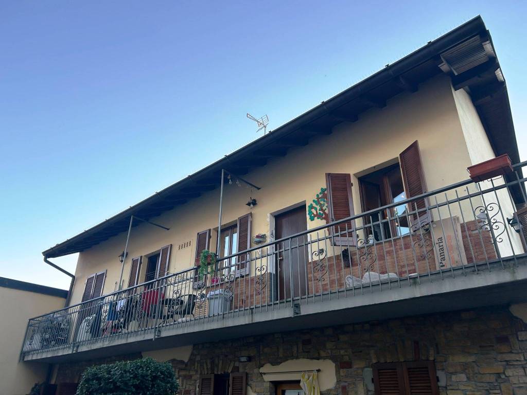 appartamento in vendita a Figino Serenza