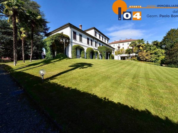 casa indipendente in vendita a Figino Serenza