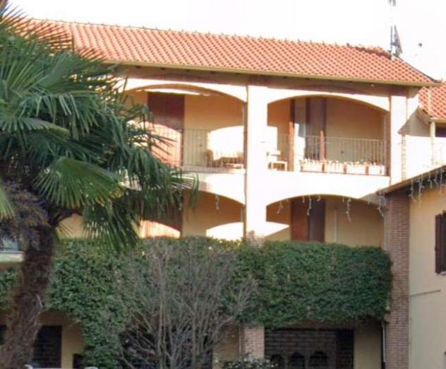 appartamento in vendita a Figino Serenza