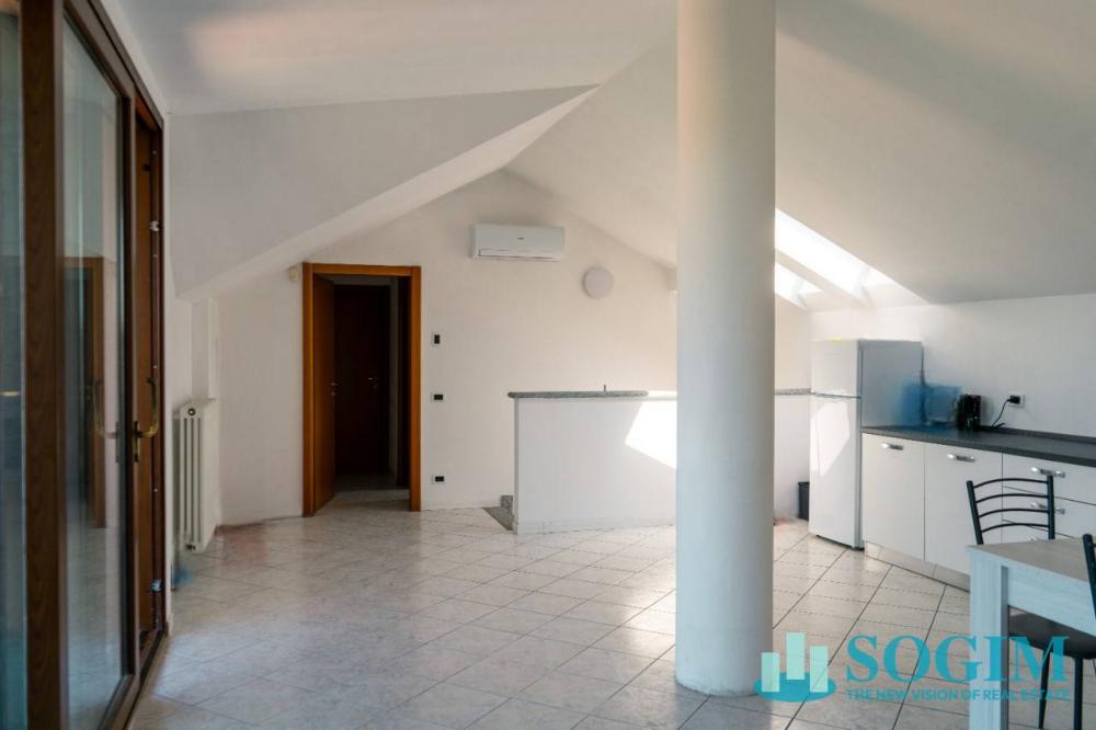 appartamento in vendita a Figino Serenza