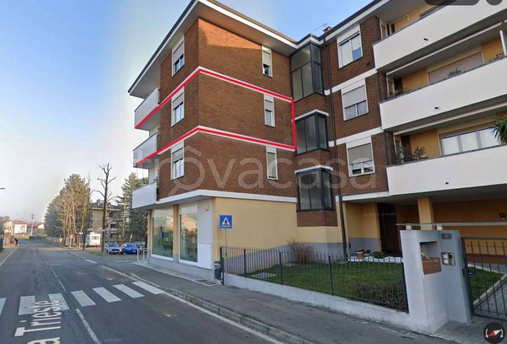 appartamento in vendita a Figino Serenza