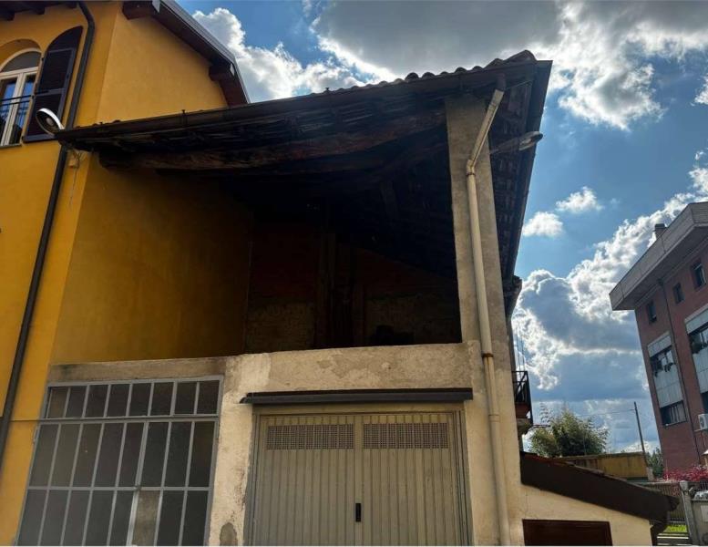 casa indipendente in vendita a Fino Mornasco