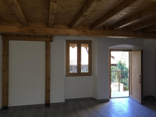appartamento in vendita a Fino Mornasco