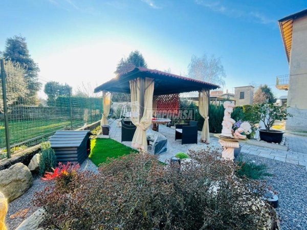 appartamento in vendita a Fino Mornasco