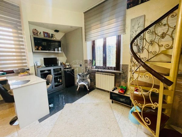 appartamento in vendita a Fino Mornasco