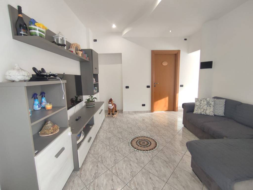 appartamento in vendita a Fino Mornasco