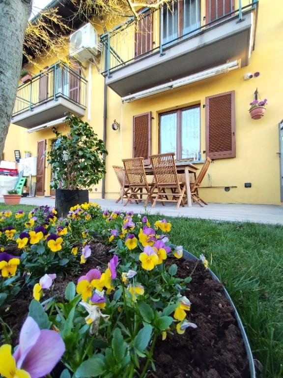 casa indipendente in vendita a Fino Mornasco