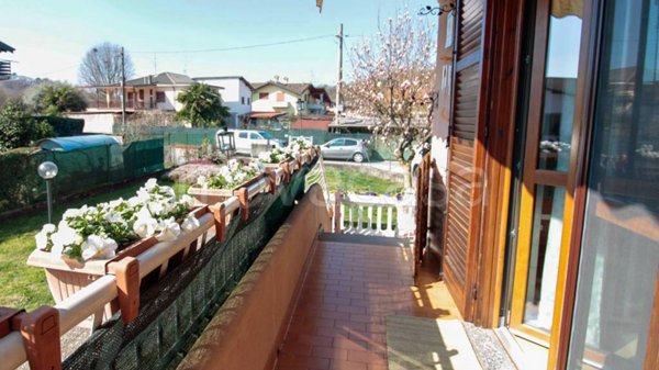 appartamento in vendita a Fino Mornasco in zona Andrate