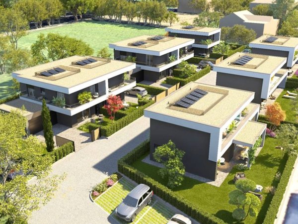 casa indipendente in vendita a Fino Mornasco