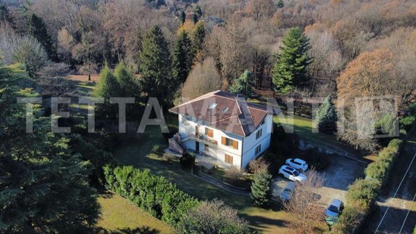 casa indipendente in vendita a Fino Mornasco