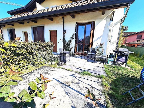 appartamento in vendita a Fino Mornasco