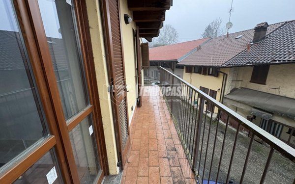 appartamento in vendita a Fino Mornasco