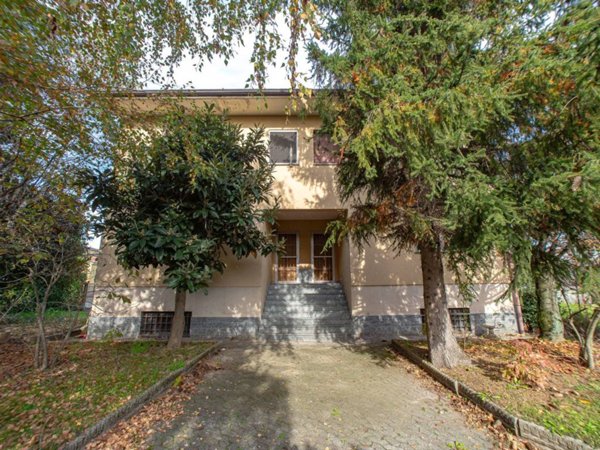 casa indipendente in vendita a Fino Mornasco