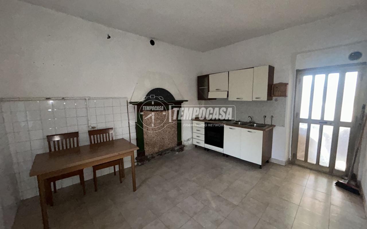 casa indipendente in vendita a Fino Mornasco