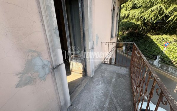 appartamento in vendita a Fino Mornasco