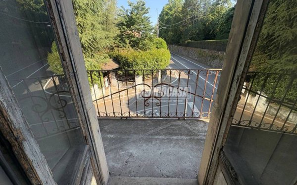 appartamento in vendita a Fino Mornasco