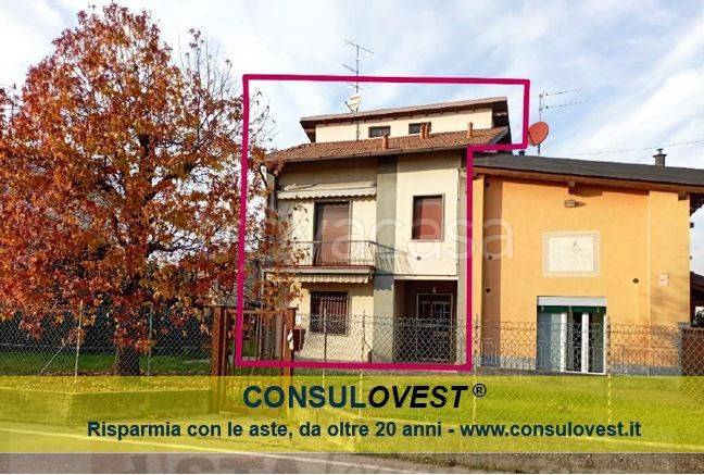 casa indipendente in vendita a Fino Mornasco