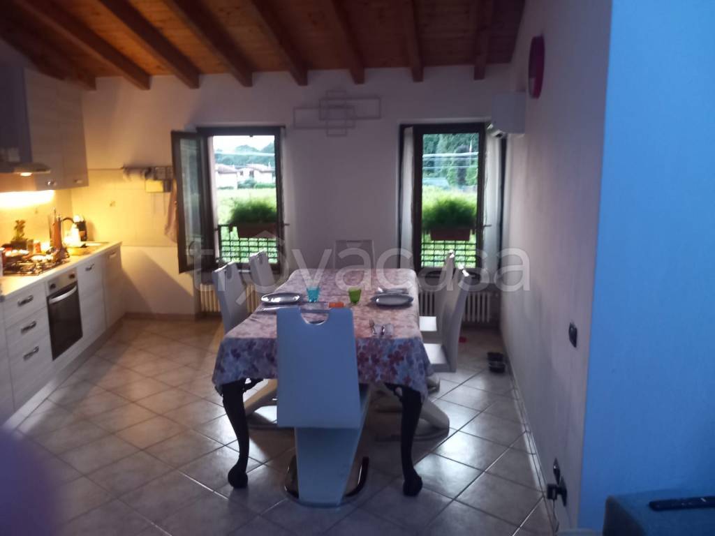 appartamento in vendita a Fino Mornasco