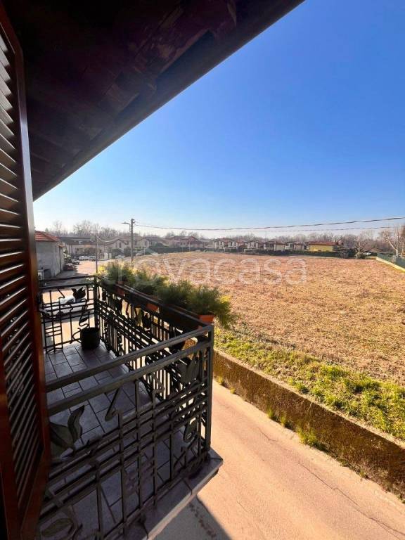 appartamento in vendita a Fino Mornasco