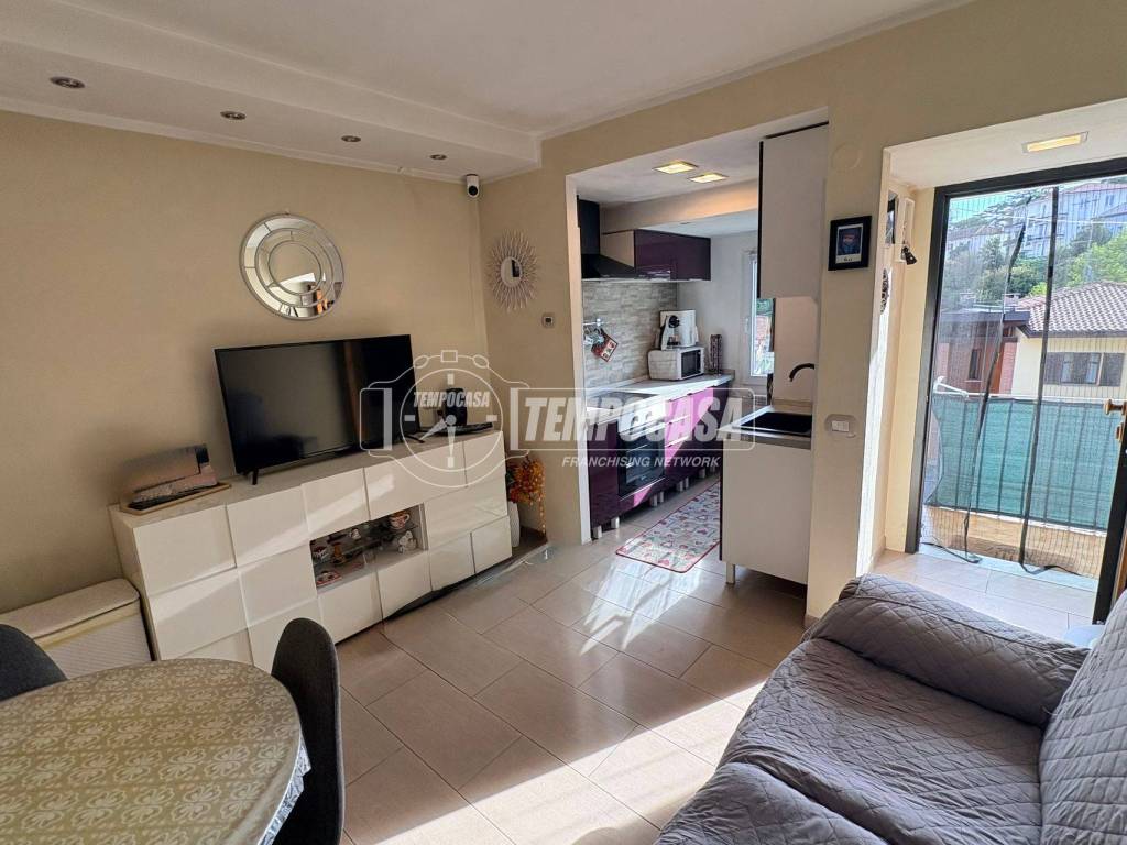 appartamento in vendita a Fino Mornasco