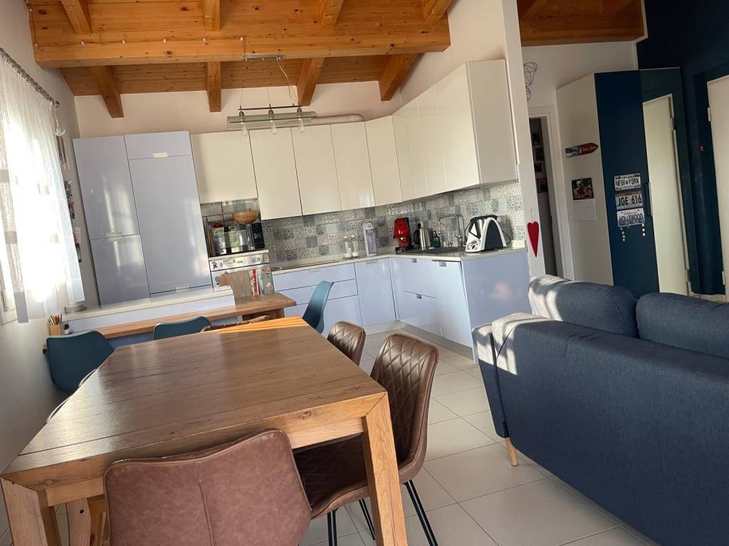 appartamento in vendita a Fino Mornasco