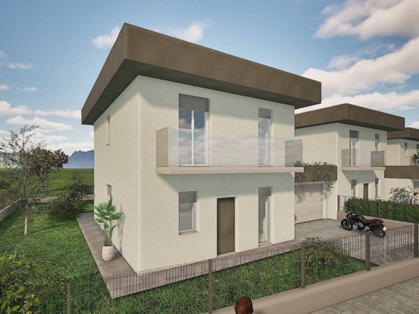 casa indipendente in vendita a Fino Mornasco