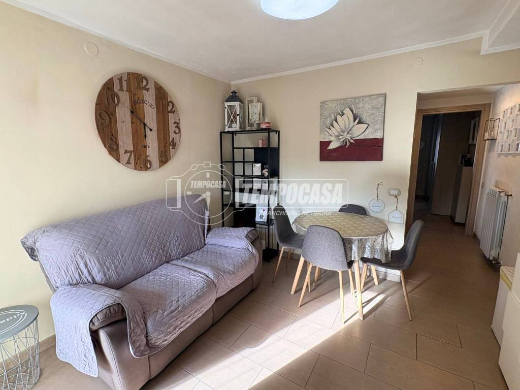 appartamento in vendita a Fino Mornasco