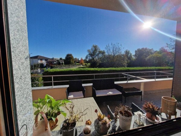 casa indipendente in vendita a Fino Mornasco