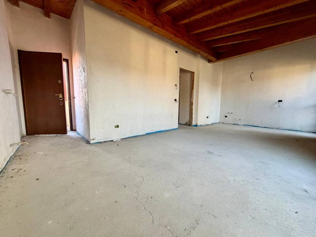 appartamento in vendita a Fino Mornasco