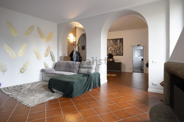 casa indipendente in vendita a Fino Mornasco