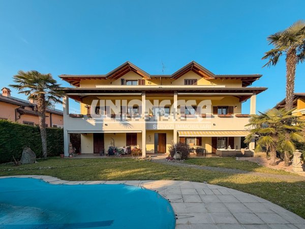 appartamento in vendita a Fino Mornasco