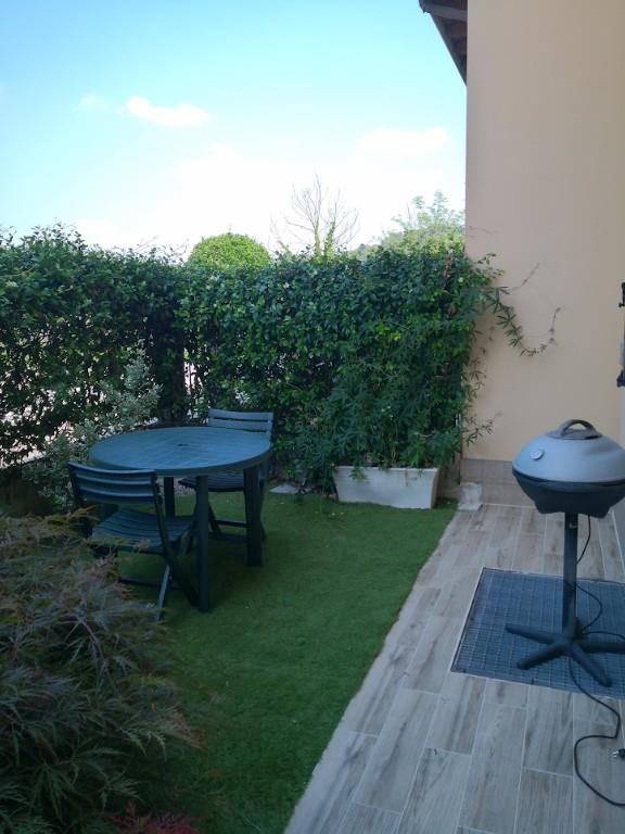 casa indipendente in vendita a Fino Mornasco