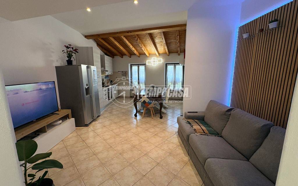 appartamento in vendita a Fino Mornasco