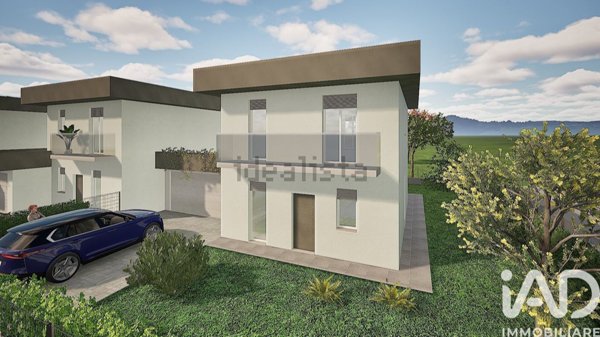 casa indipendente in vendita a Fino Mornasco