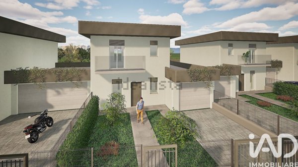 casa indipendente in vendita a Fino Mornasco