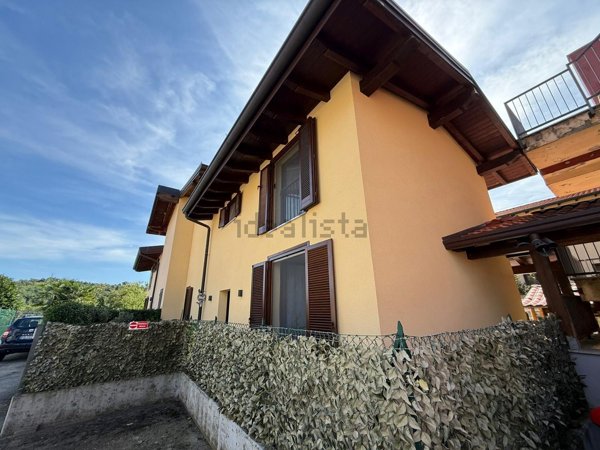 casa indipendente in vendita a Fino Mornasco in zona Andrate