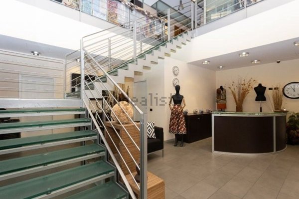 capannone in vendita a Fino Mornasco