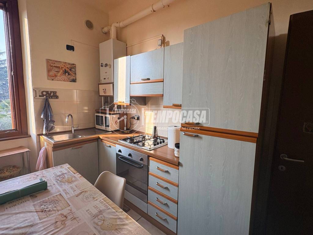 appartamento in vendita a Fino Mornasco in zona Andrate