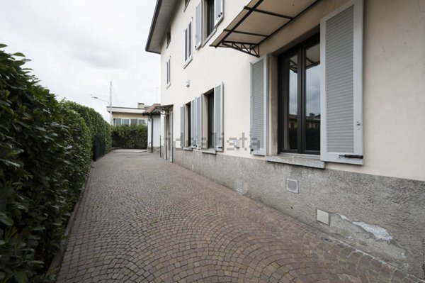 casa indipendente in vendita a Fino Mornasco