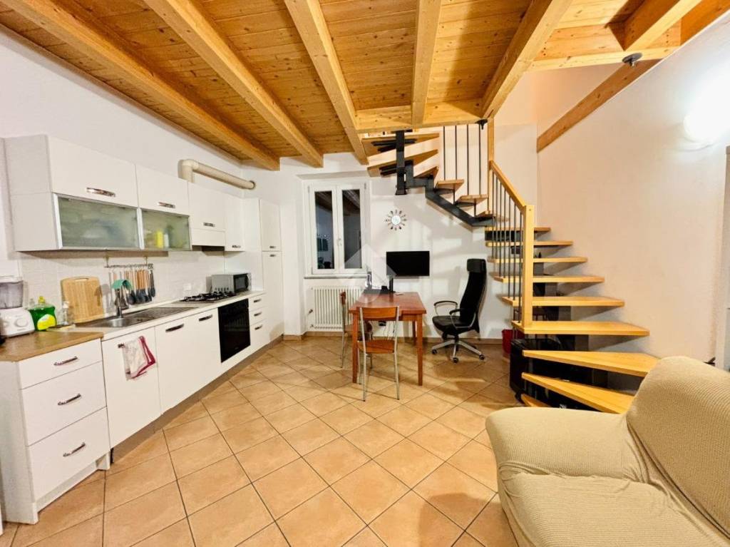 appartamento in vendita a Fino Mornasco