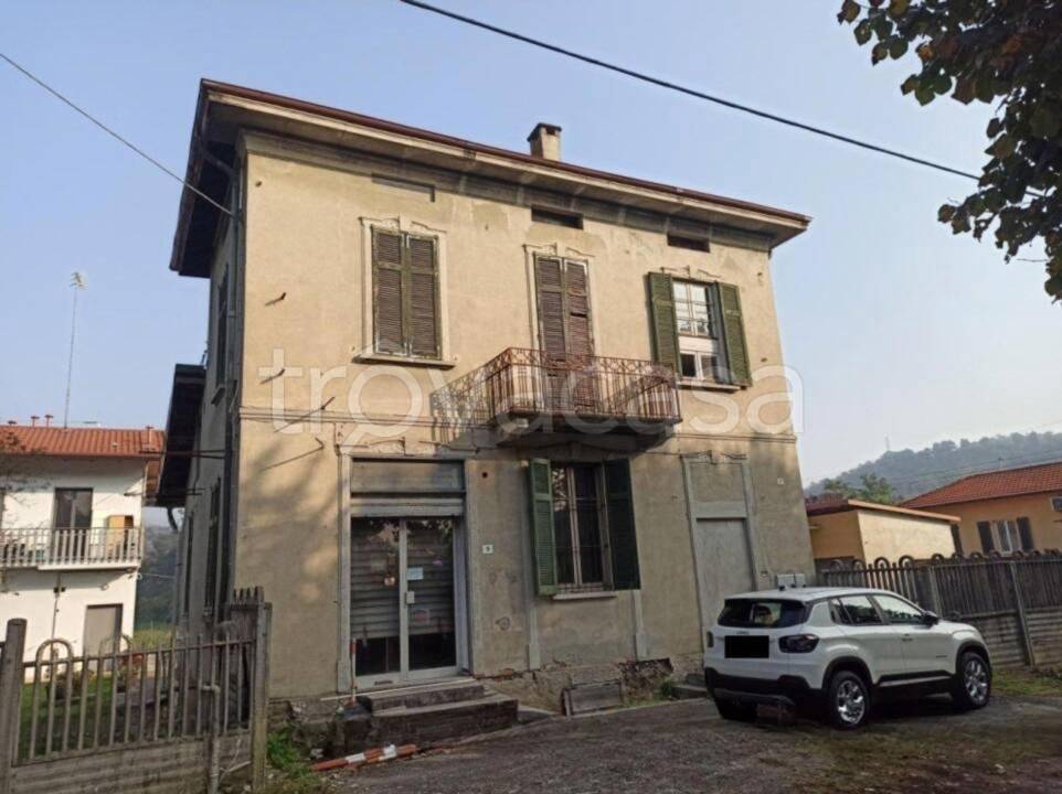 casa indipendente in vendita a Fino Mornasco