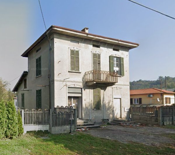 casa indipendente in vendita a Fino Mornasco