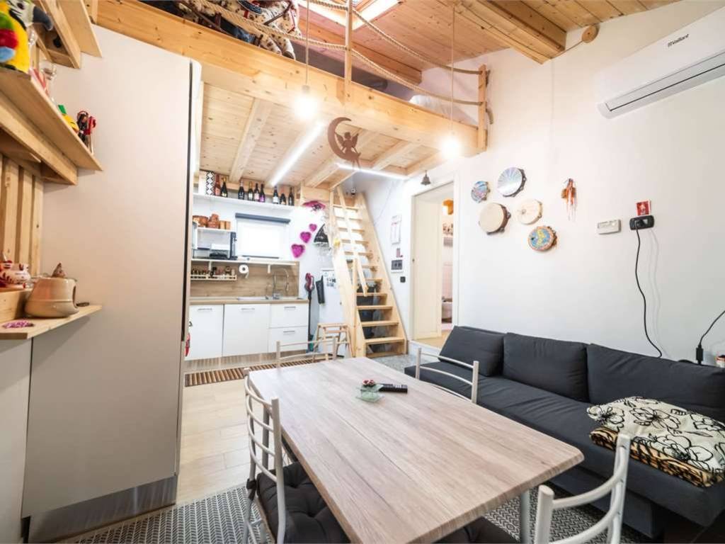 casa indipendente in vendita a Fino Mornasco