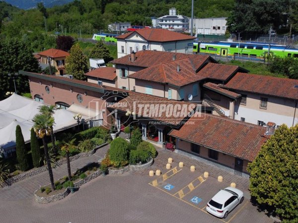 casa indipendente in vendita a Fino Mornasco
