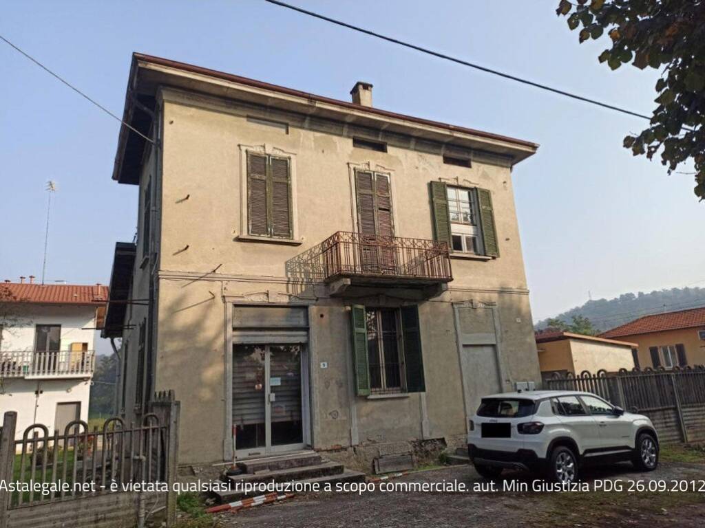 appartamento in vendita a Fino Mornasco in zona Andrate