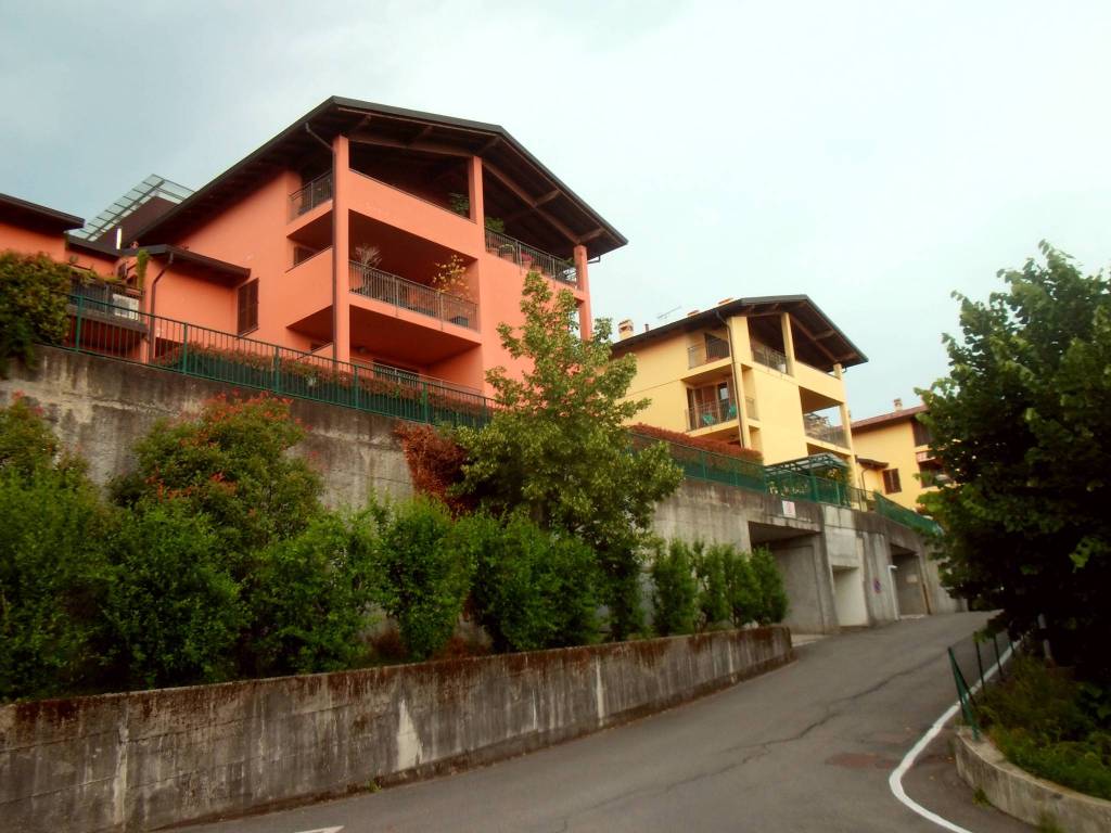 appartamento in vendita a Fino Mornasco