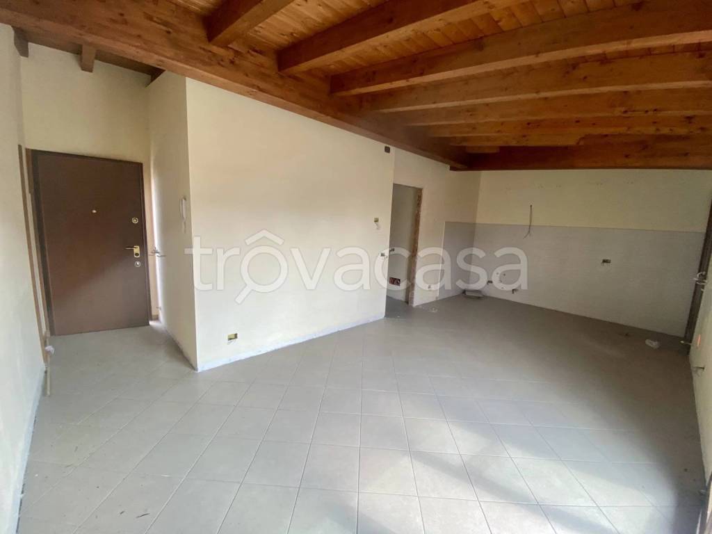 appartamento in vendita a Fino Mornasco in zona Andrate